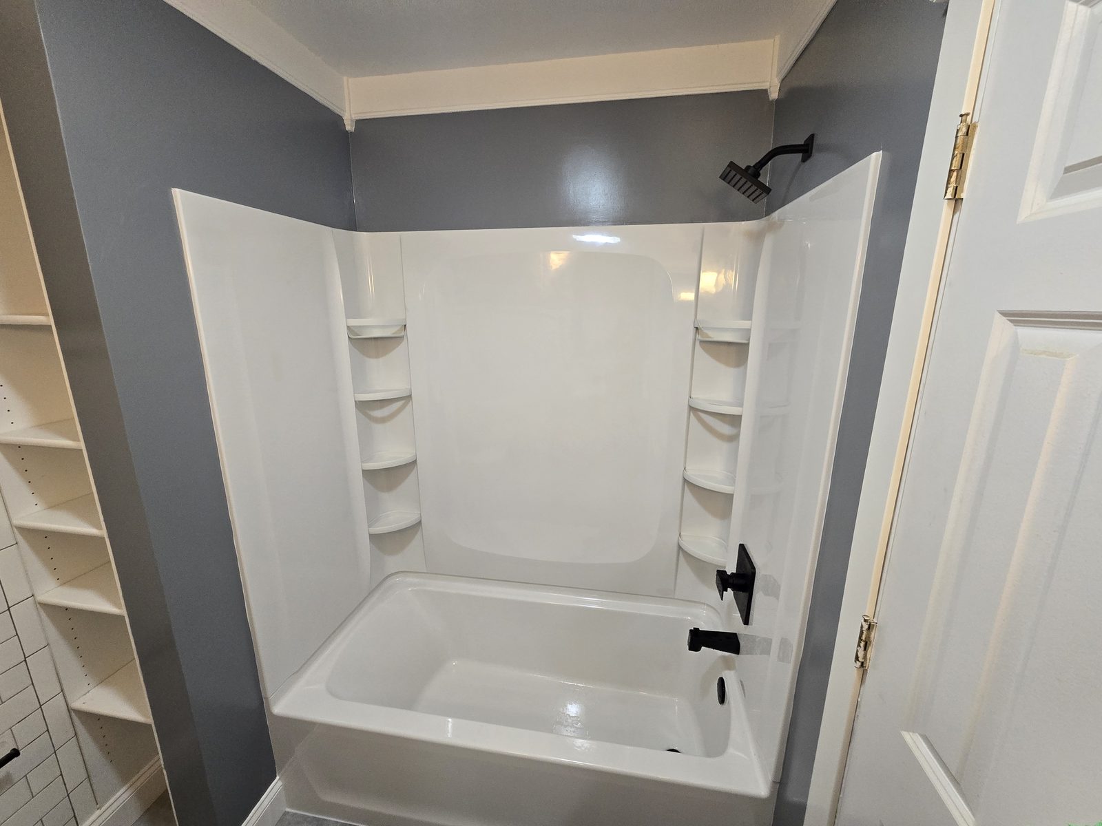 The finished Sterling tub and shower seen straight on in a West Lafayette bathroom